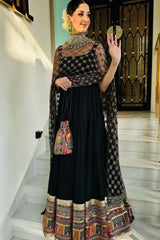 Black Anarkali Gown In Georgette With Embroidery Work