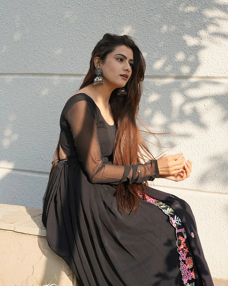Black Backless Georgette Anarkali Suit with Embroidery Dupatta Pink Collar Fashion Black Backless Georgette Anarkali Suit with Embroidery Dupatta Pink Collar Fashion